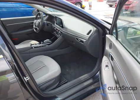 2021 Hyundai Sonata Sel z USA, uszkodzony, nr VIN 5NPEF4JA9MH092785